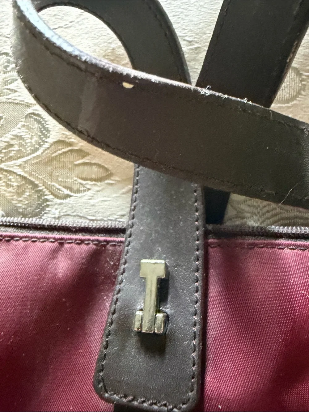 N/A spacious womens